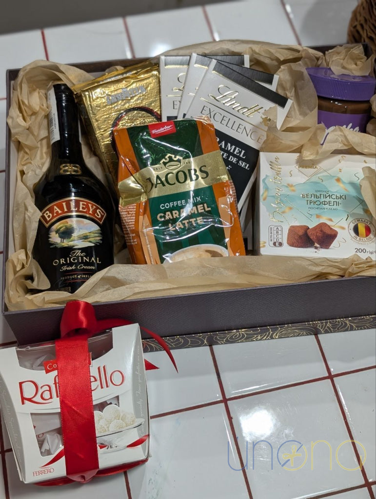 Gift Box for Gourmet Lovers Gift Baskets
