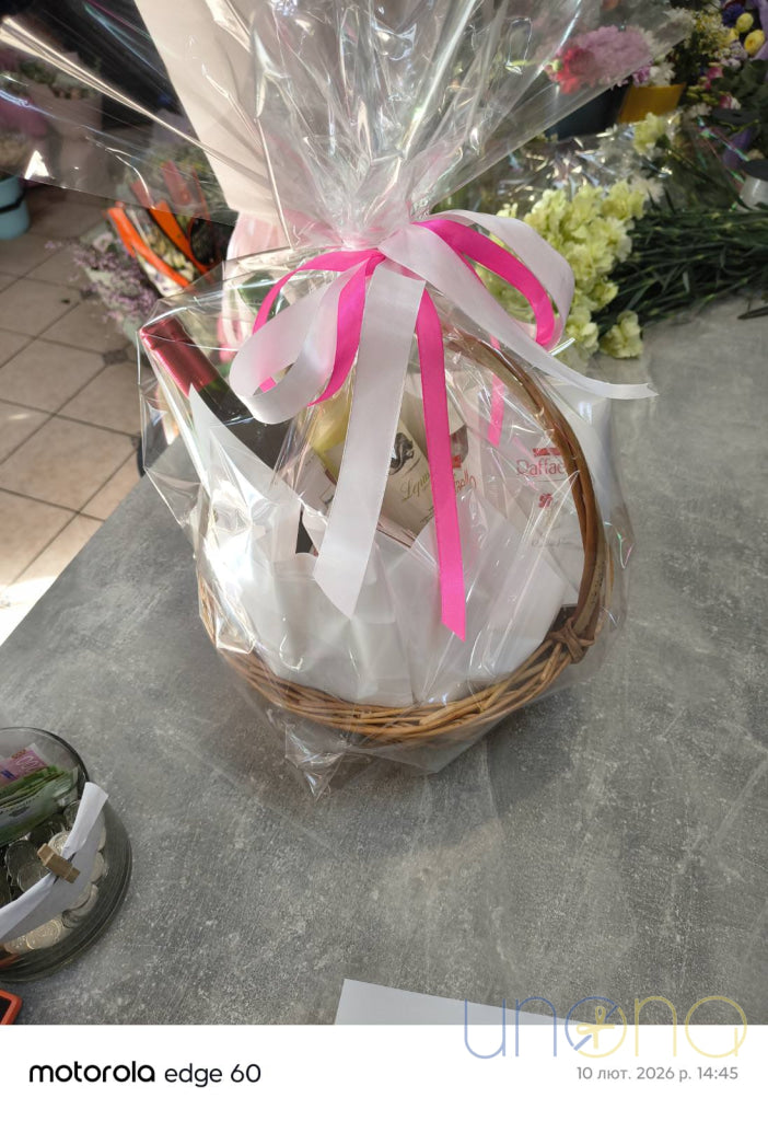 Wine and chocolate gift basket for your girlfriend in Ukraine