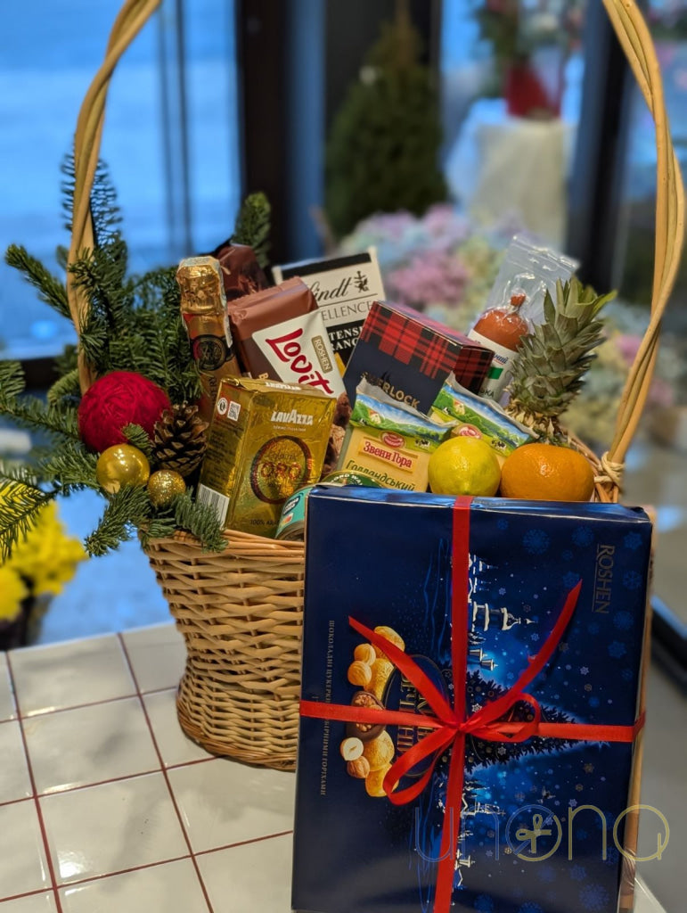 Happy Holidays Gift Basket Christmas