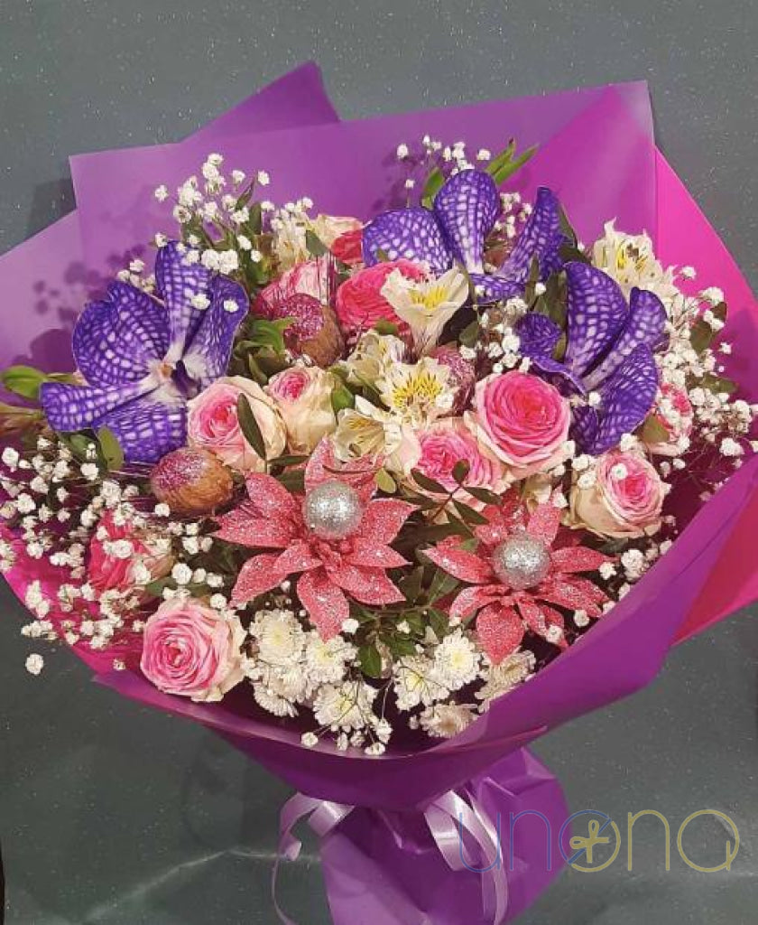 Holiday Decoration Bouquet Christmas flowers