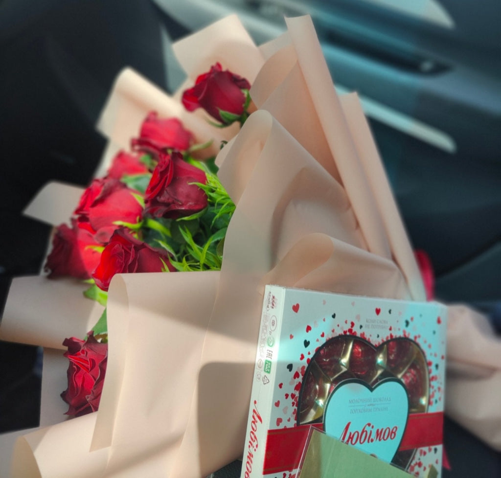 ’Love You so Much’ set Roses