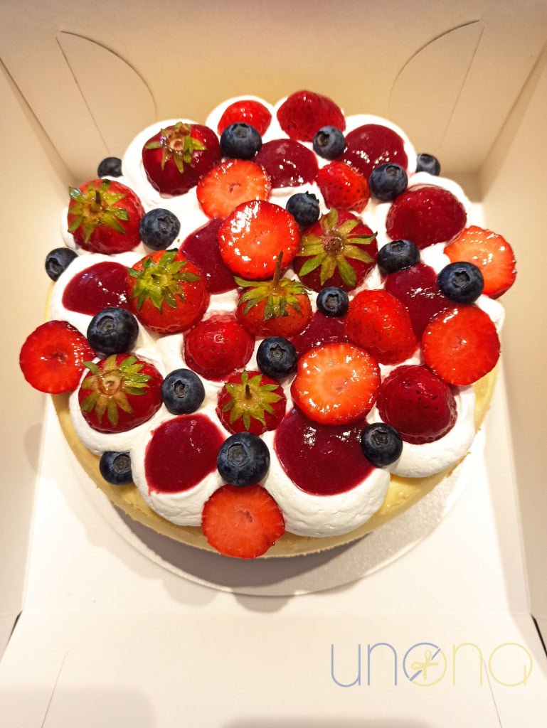 New York Creamy Cheesecake with fresh berries for delivery in Ukraine