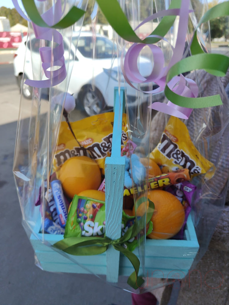 Oranges And Sweets Gift Basket Easter