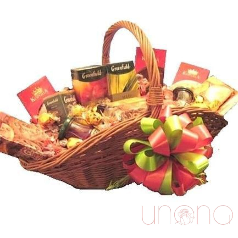 Our Heaven of Tea Basket | Ukraine Gift Delivery.