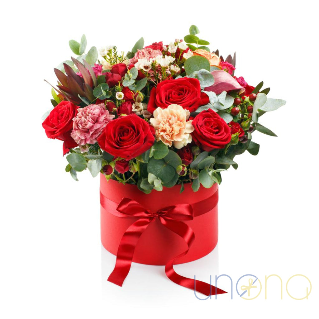 Passionate Kiss Arrangement red roses in hat box