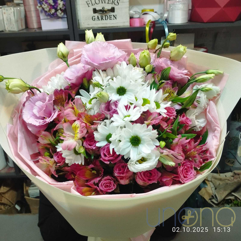 Pink Dream Bouquet By Holidays