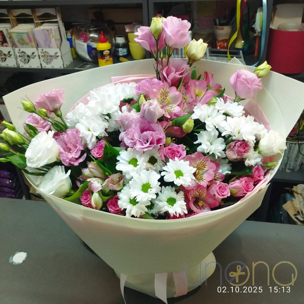 Pink Dream Bouquet By Holidays