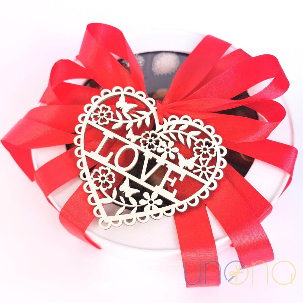 Send chocolates to Ukraine romantic gift collection