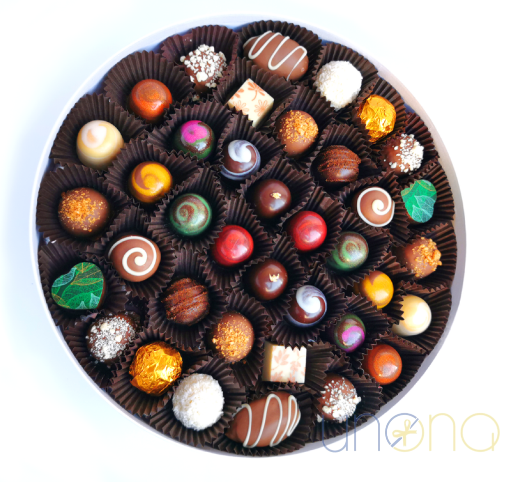 Romantic chocolate gift for Valentine’s Day Ukraine