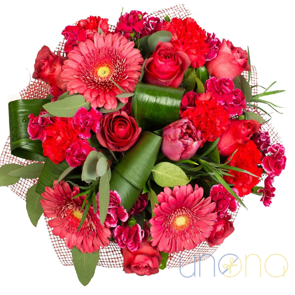 Scarlet Sensation Bouquet | Ukraine Gift Delivery.