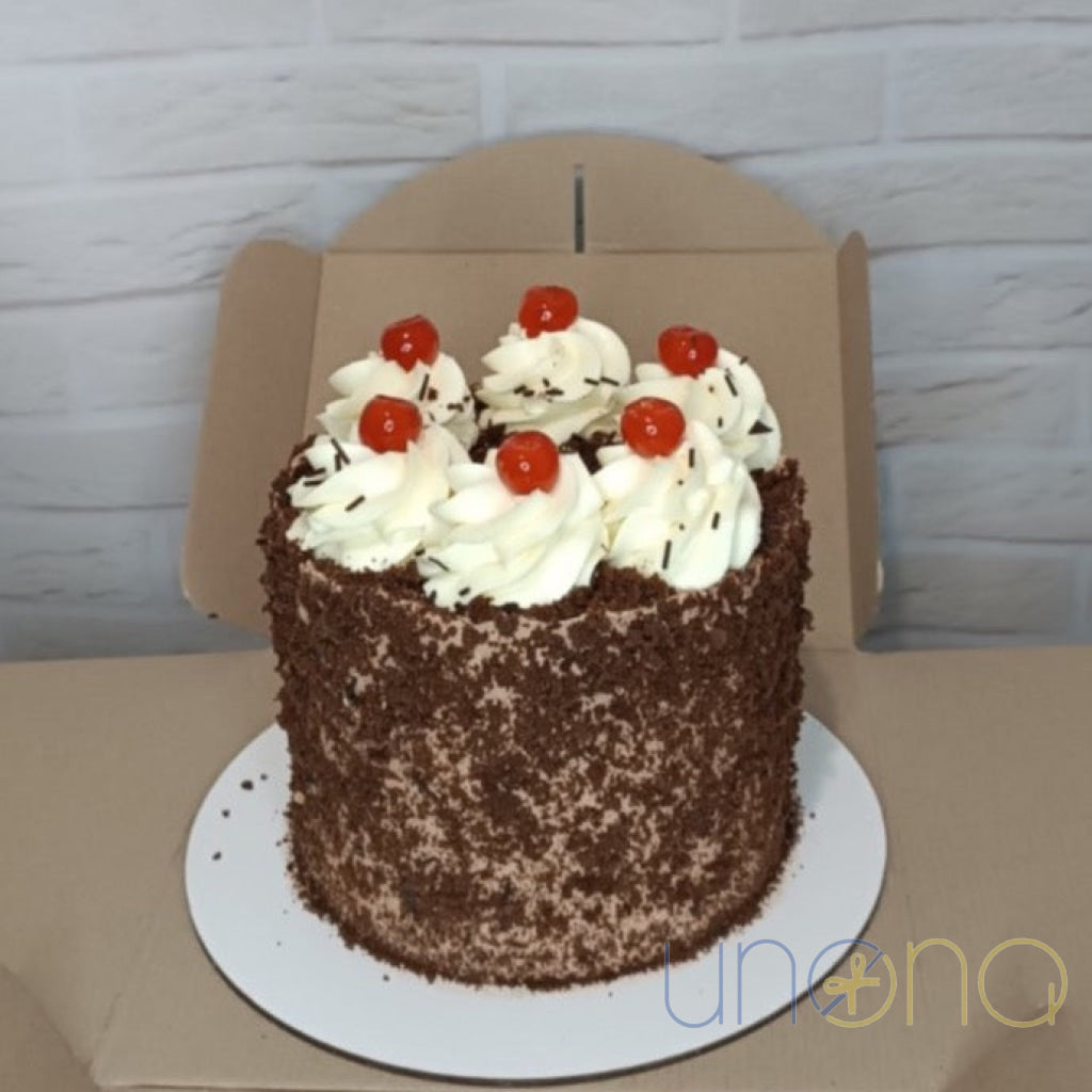 Black Forest Cake gift delivered to loved ones in Ukraine