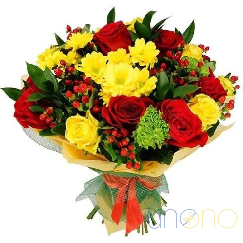 Stunning fall bouquet with roses and chrysanthemums for delivery in Ukraine
