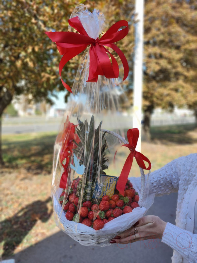 Summer Cocktail Gift Basket By City