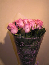 Ukraine Flower Delivery - Gorgeous 11 Roses Arrangement