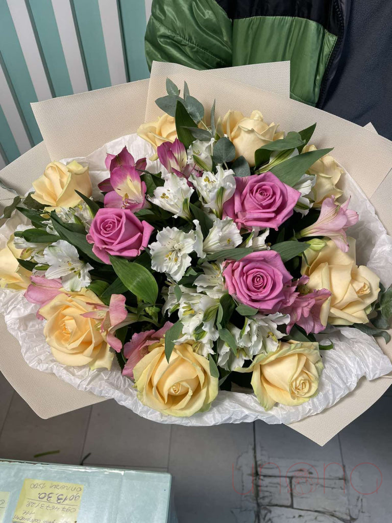 Tender Roses And Alstroemerias Bouquet