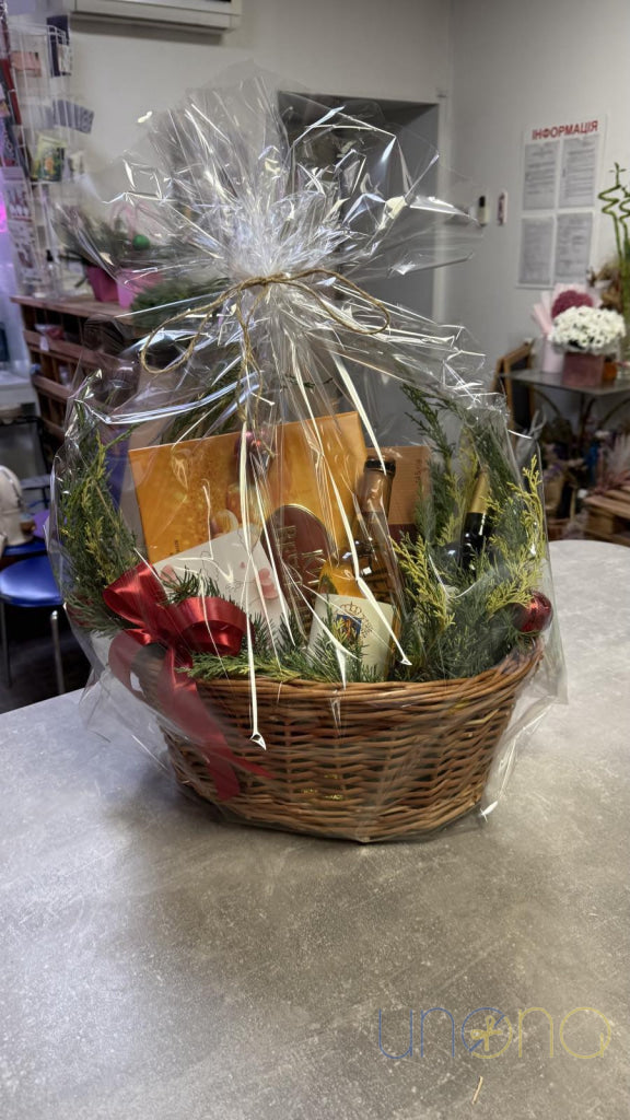 Premium wine gift basket delivery across Ukraine