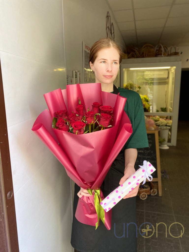 Valentine’s Day delivery of 9 red roses in Ukraine