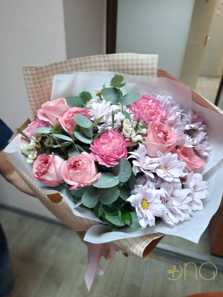 Velvet Touch Bouquet By Country