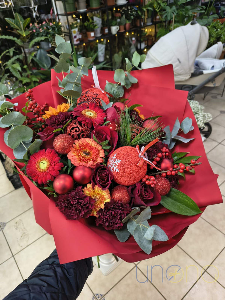 Vivid Red Christmas Bouquet Christmas flowers