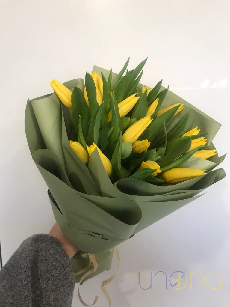 Vivid Tulips Bouquet Flowers