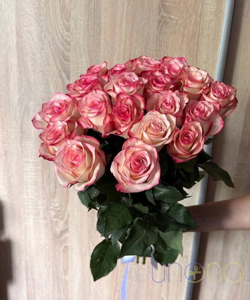 Vulcanic Passion Bouquet By Holidays